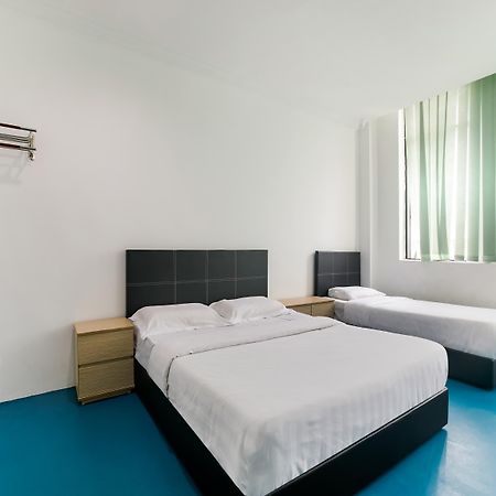 Spot On 89726 Capsule Inn Kota Kinabalu Exterior photo