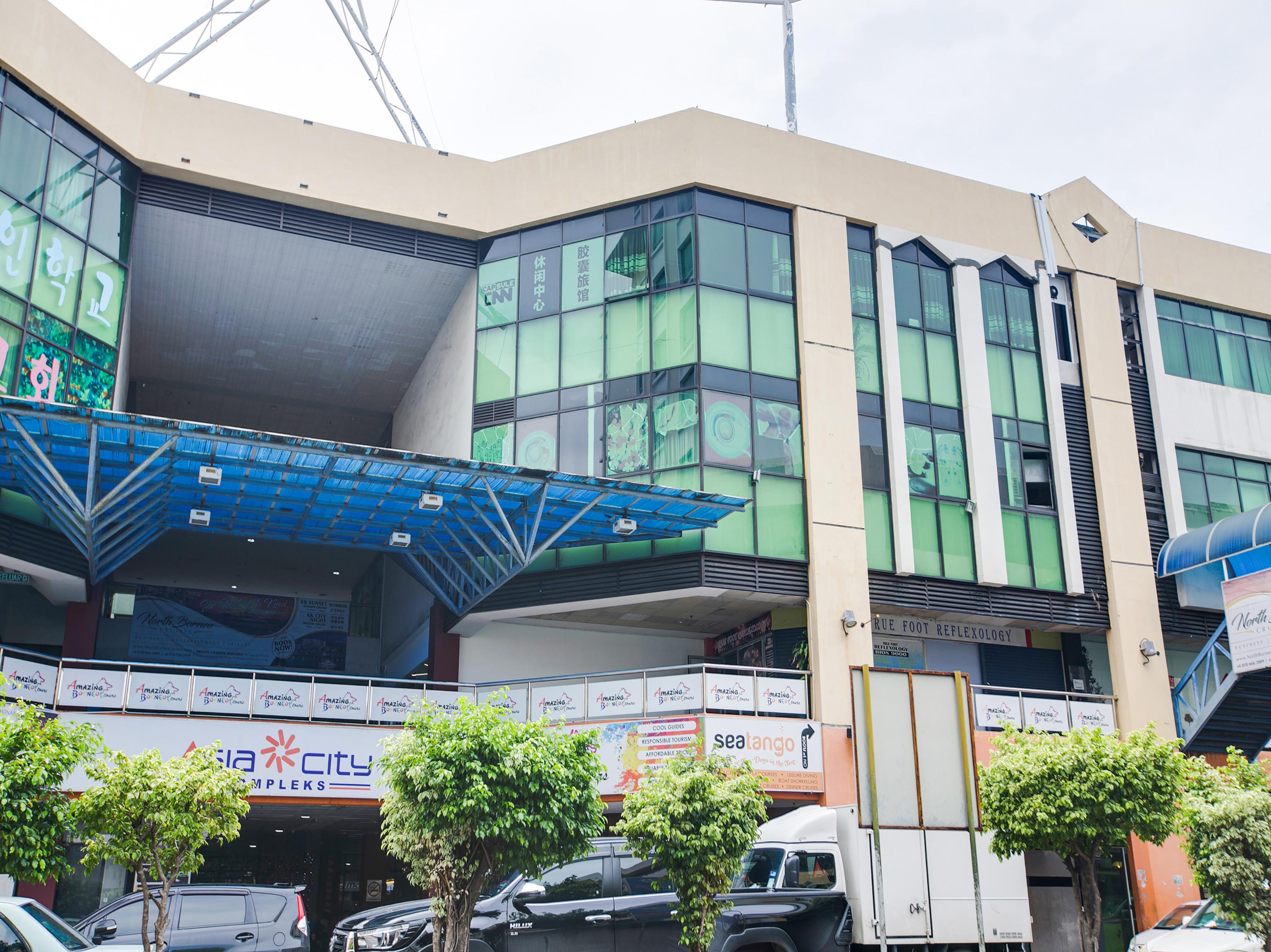 Spot On 89726 Capsule Inn Kota Kinabalu Exterior photo