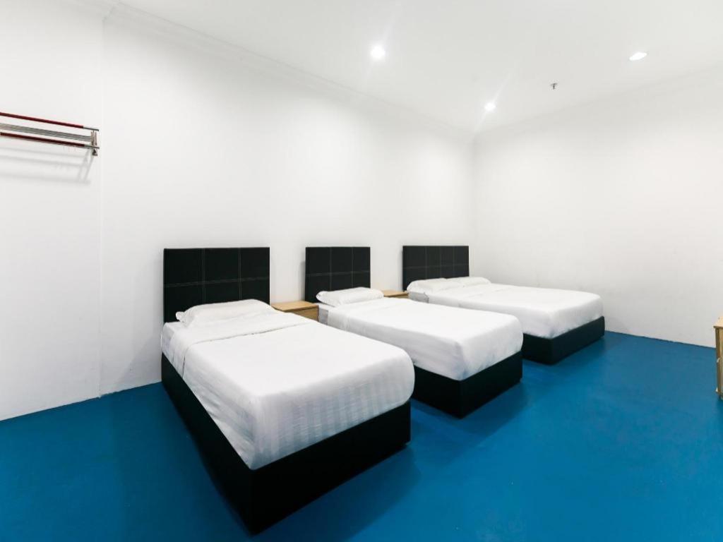 Spot On 89726 Capsule Inn Kota Kinabalu Exterior photo